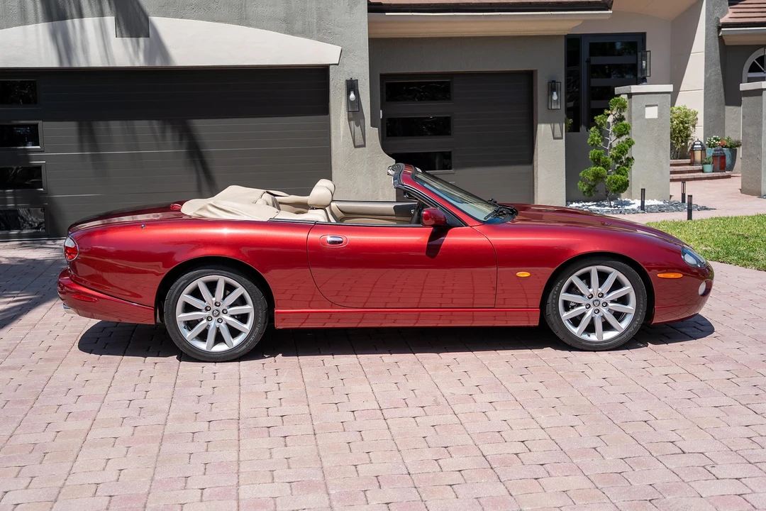 2005 Jaguar X100 XK8 - Image 11 of 31