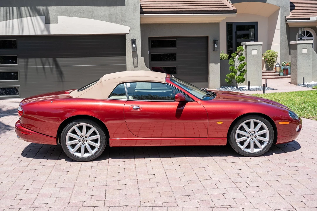 2005 Jaguar X100 XK8 - Image 22 of 31