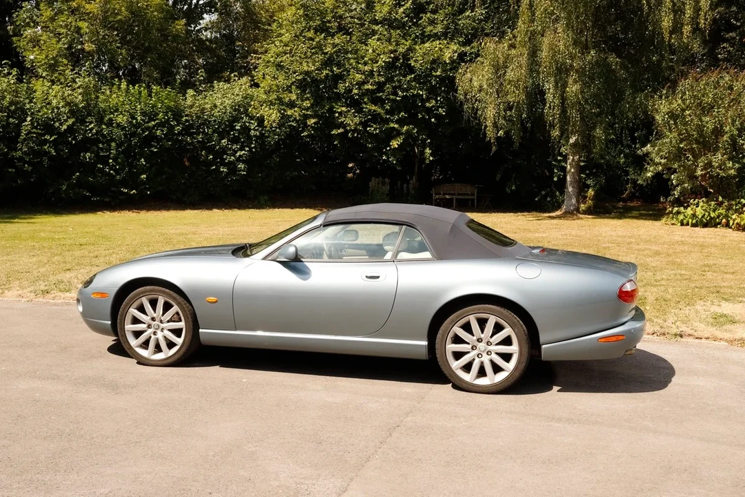 2005 Jaguar X100 XK8 - Image 9 of 30