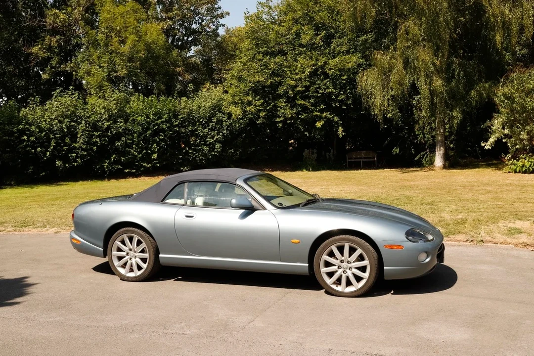 2005 Jaguar X100 XK8 - Image 10 of 30