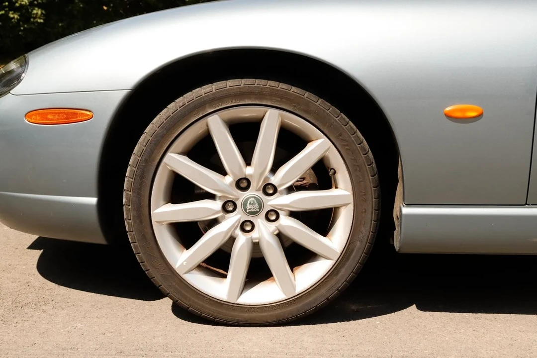 2005 Jaguar X100 XK8 - Image 23 of 30