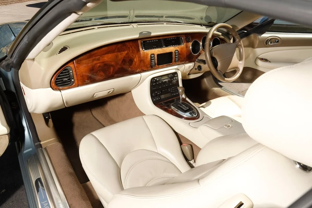 2005 Jaguar X100 XK8 - Image 4 of 30