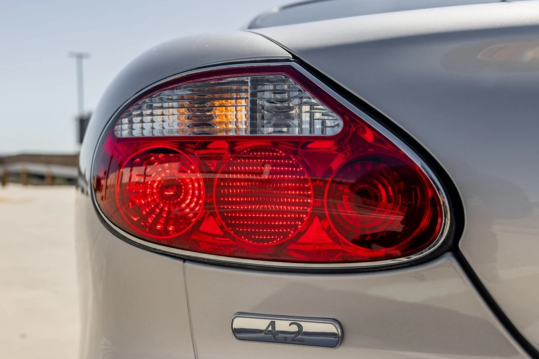 2005 Jaguar X100 XK8 - Image 19 of 31