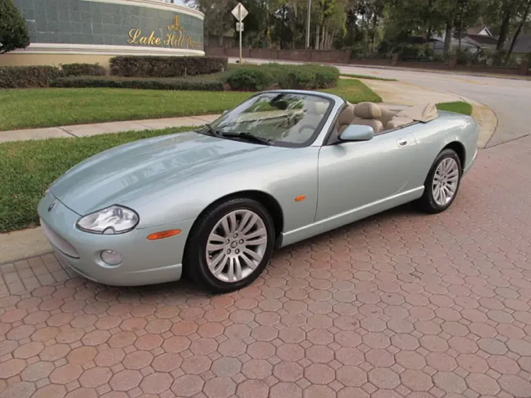 2005 Jaguar X100 XK8 - Image 2 of 2
