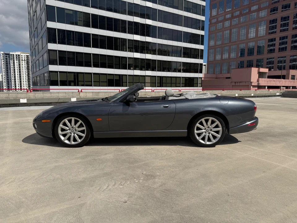 2005 Jaguar X100 XK8 - Image 8 of 21