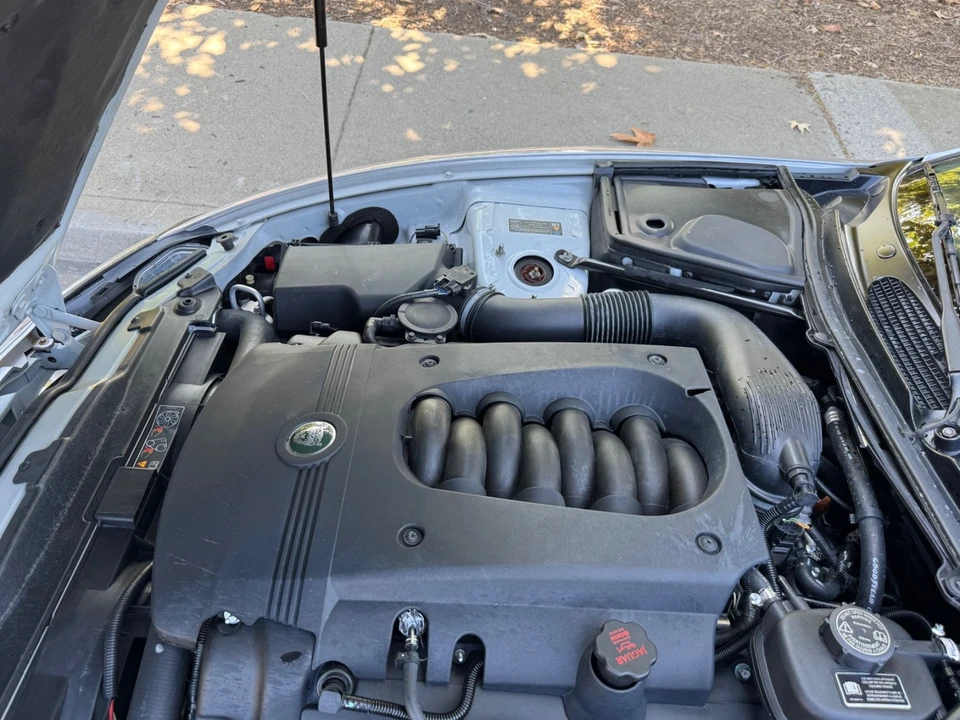 2005 Jaguar X100 XK8 - Image 27 of 28