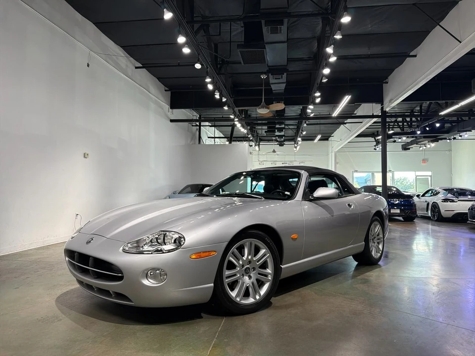 2005 Jaguar X100 XK8 - Image 3 of 21