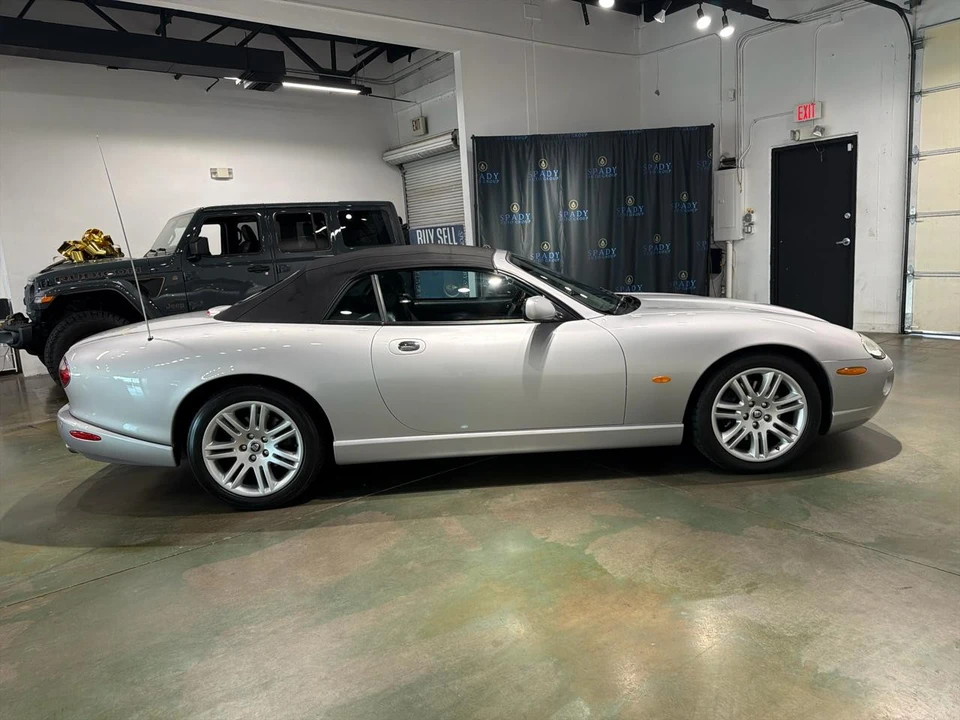 2005 Jaguar X100 XK8 - Image 11 of 21