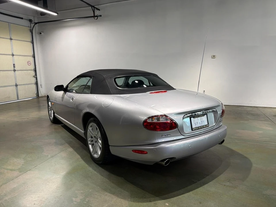2005 Jaguar X100 XK8 - Image 7 of 21