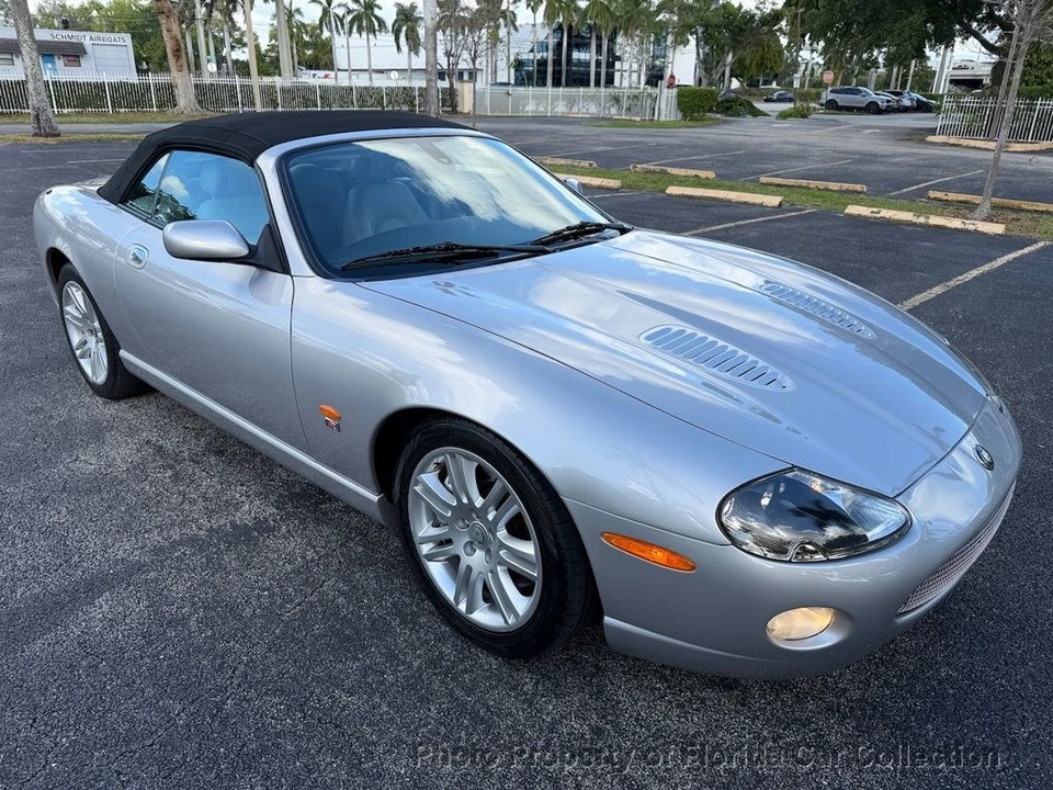 2005 Jaguar X100 XKR - Image 2 of 12