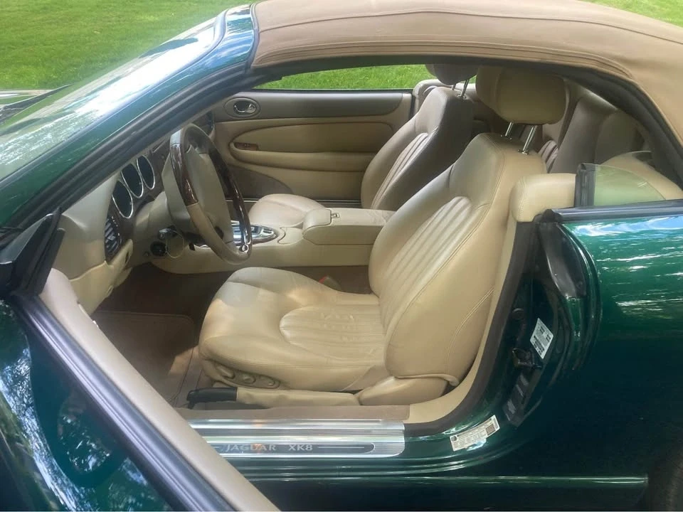 2005 Jaguar X100 XK8 - Image 4 of 6