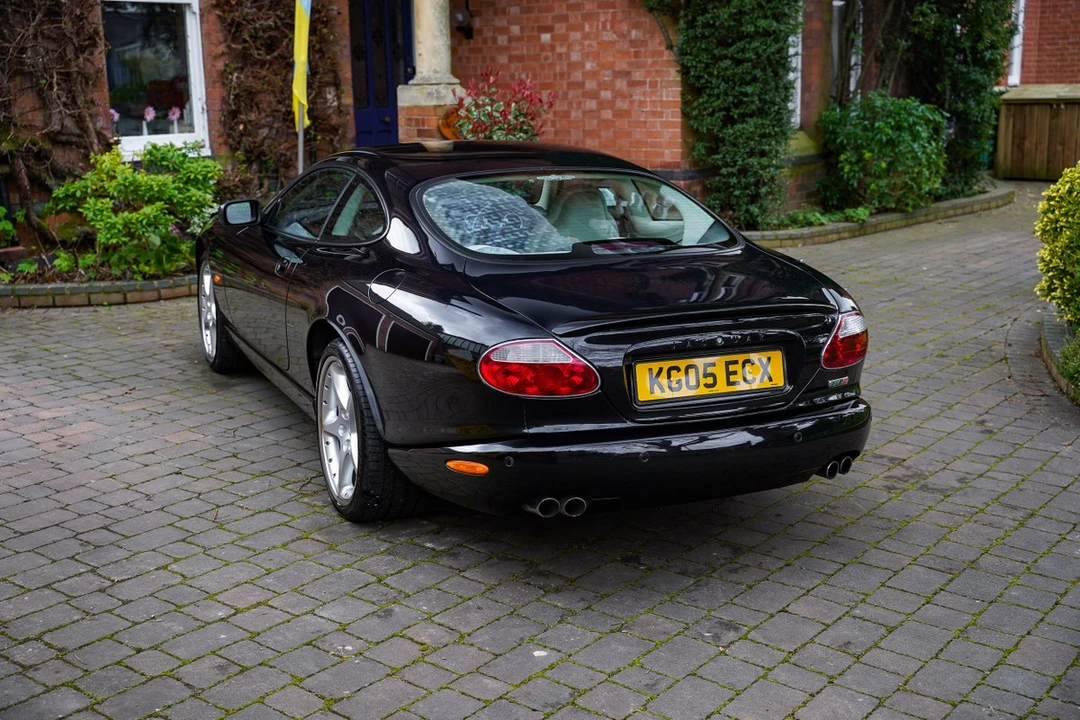 2005 Jaguar X100 XKR - Image 18 of 30