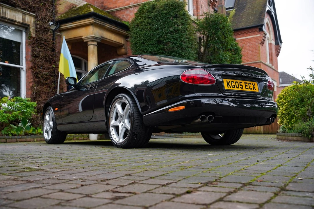 2005 Jaguar X100 XKR - Image 16 of 30