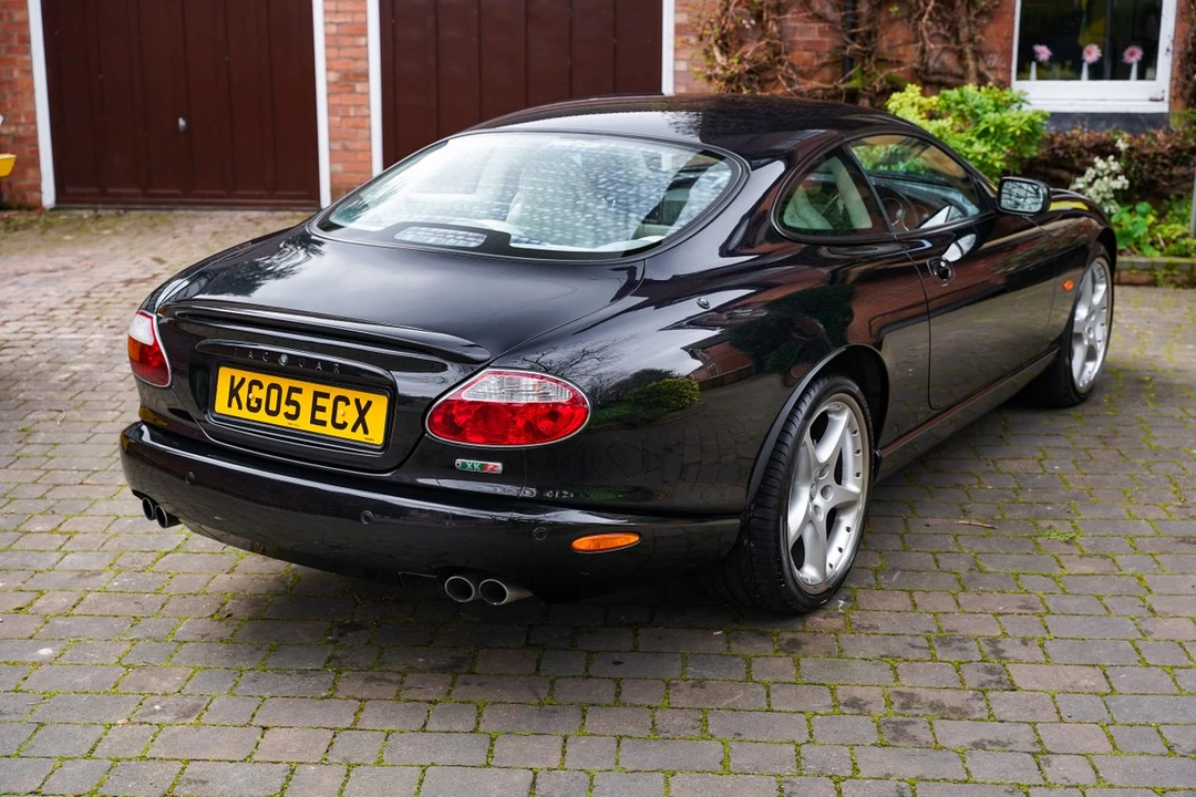 2005 Jaguar X100 XKR - Image 12 of 30