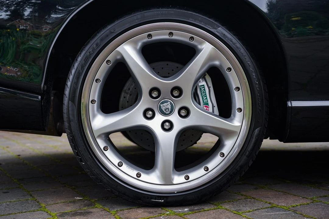 2005 Jaguar X100 XKR - Image 25 of 30