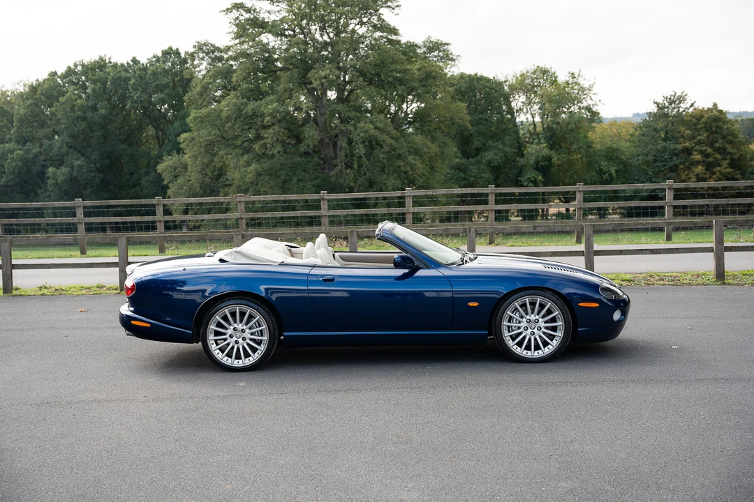 2005 Jaguar X100 XKR - Image 9 of 31