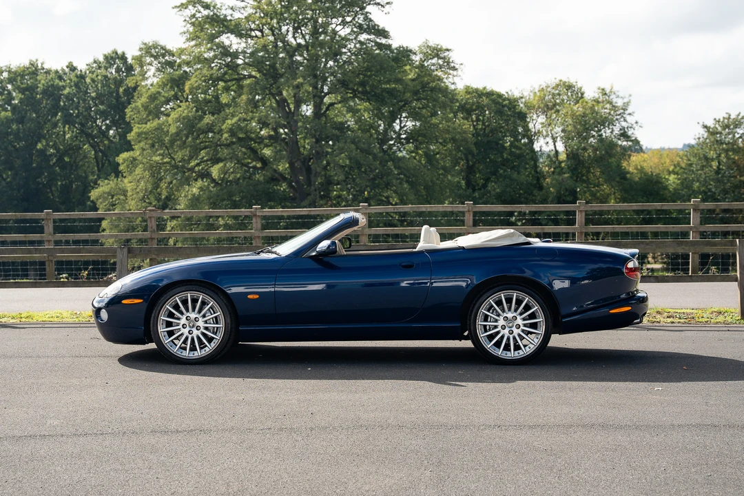 2005 Jaguar X100 XKR - Image 8 of 31