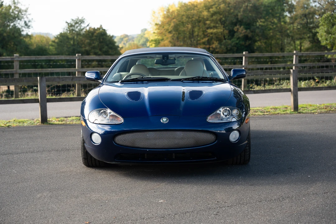 2005 Jaguar X100 XKR - Image 2 of 31