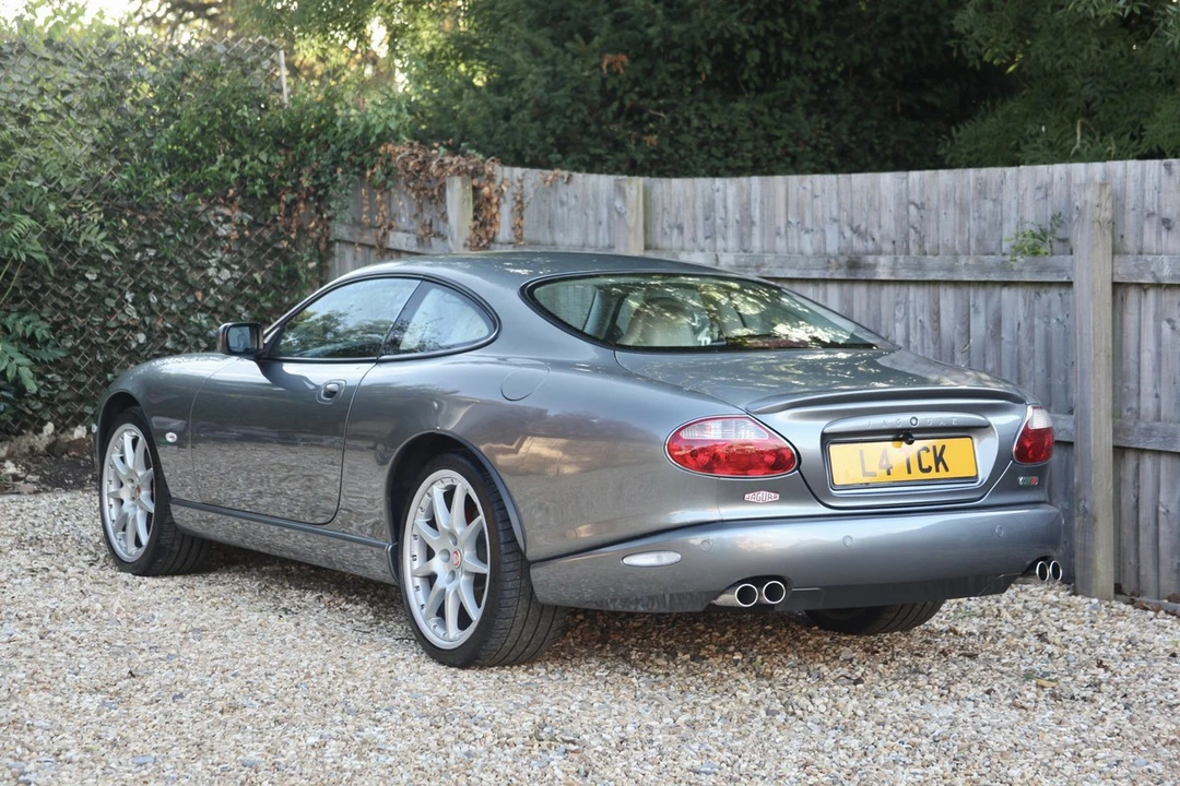 2005 Jaguar X100 XKR - Image 13 of 30