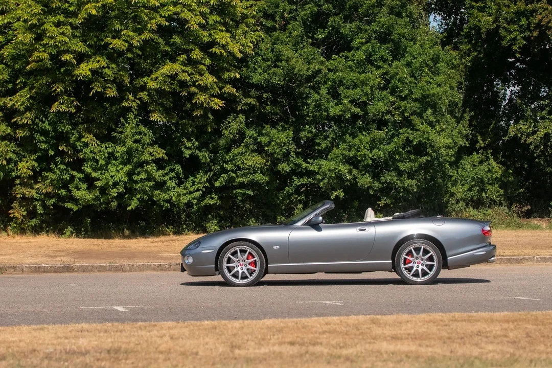 2005 Jaguar X100 XKR - Image 7 of 31