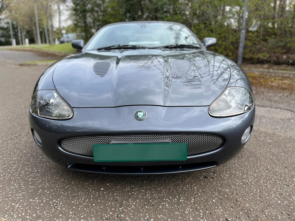 2005 Jaguar X100 XKR - Image 9 of 30