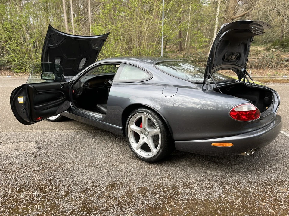 2005 Jaguar X100 XKR - Image 22 of 30