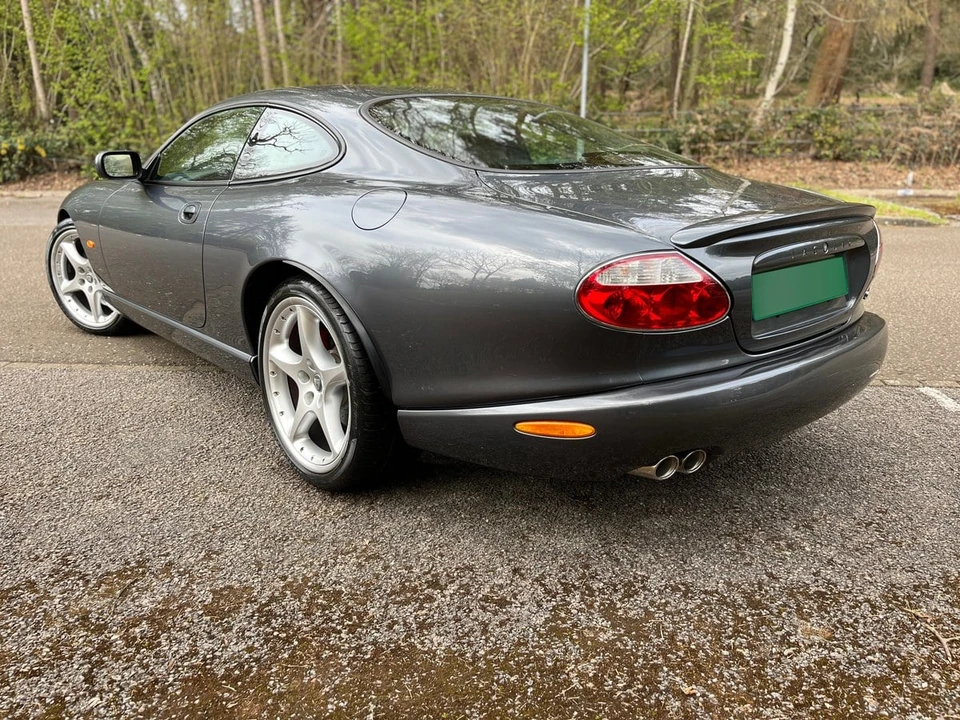 2005 Jaguar X100 XKR - Image 6 of 30