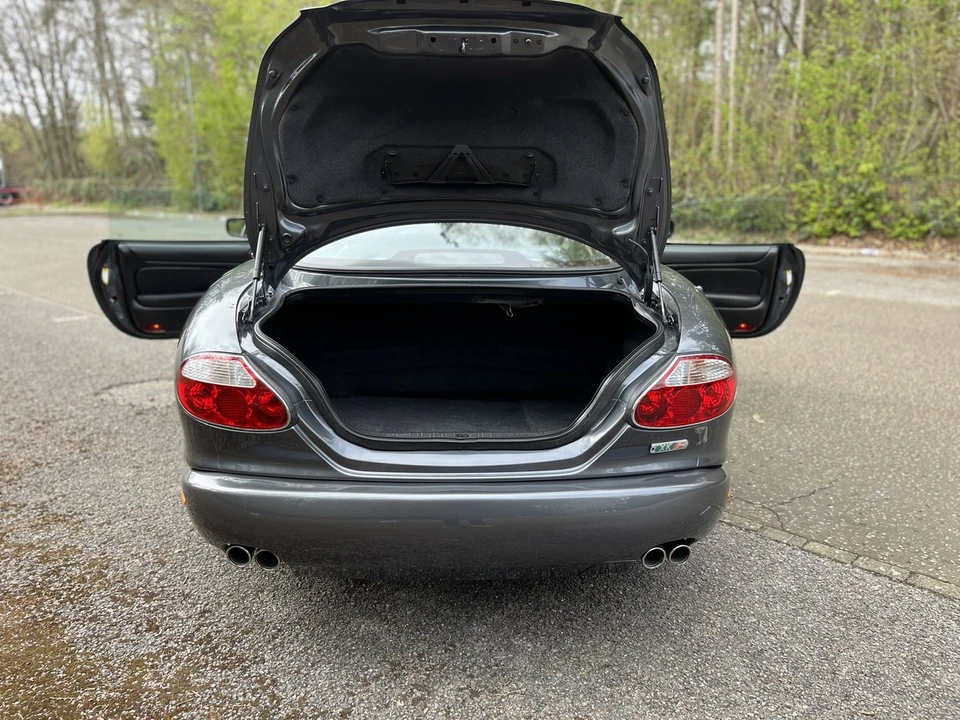 2005 Jaguar X100 XKR - Image 21 of 30