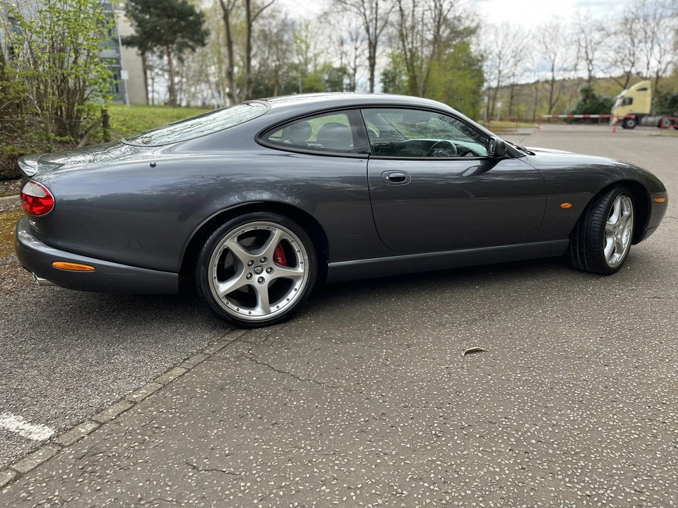 2005 Jaguar X100 XKR - Image 3 of 30
