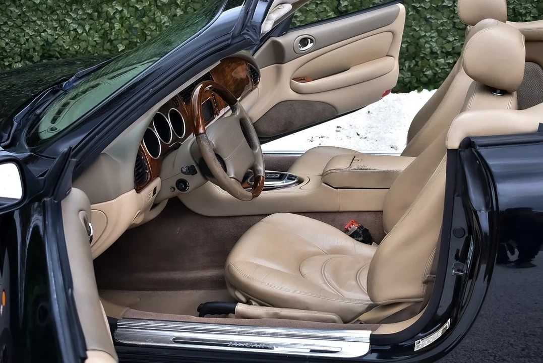 2005 Jaguar X100 XKR - Image 22 of 30