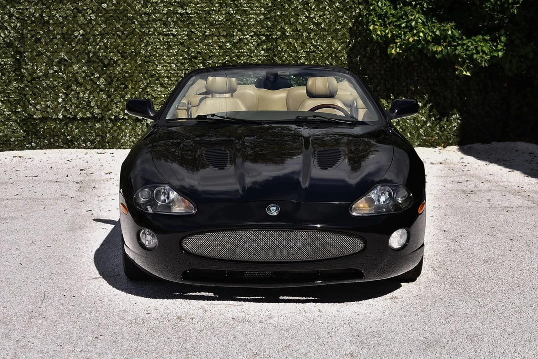 2005 Jaguar X100 XKR - Image 3 of 30