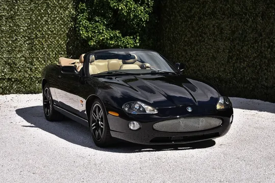 2005 Jaguar XKR Convertible