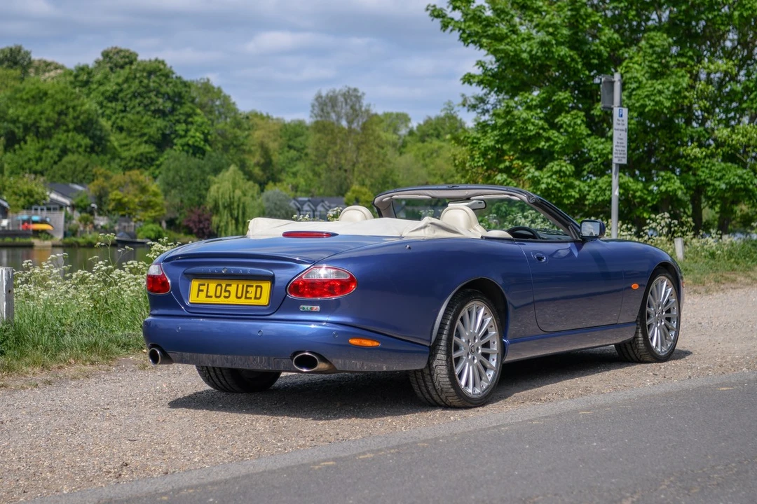 2005 Jaguar X100 XKR - Image 17 of 30