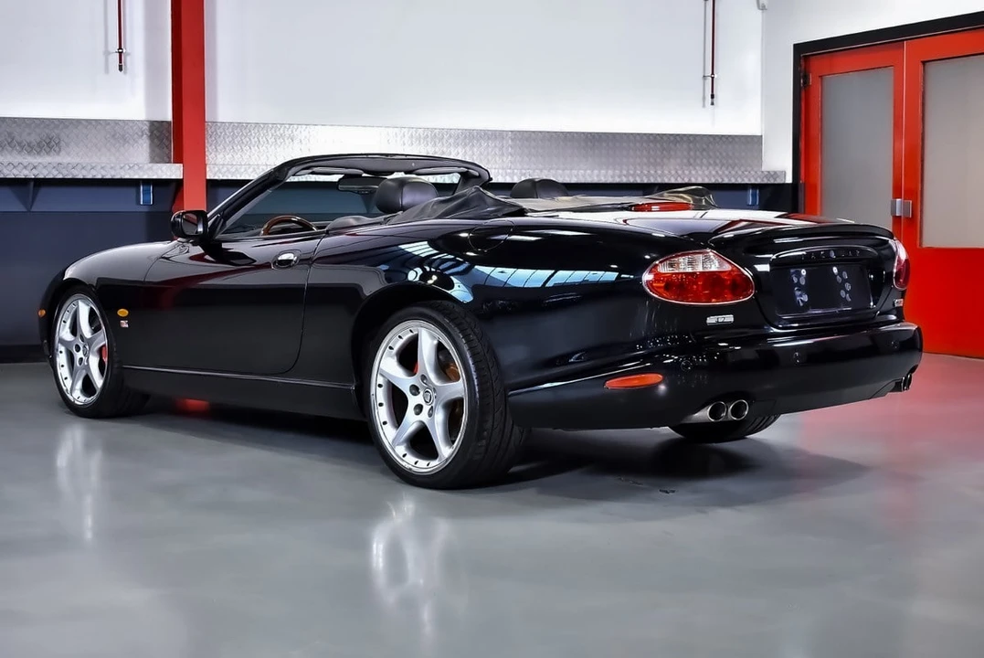 2005 Jaguar X100 XKR - Image 29 of 31
