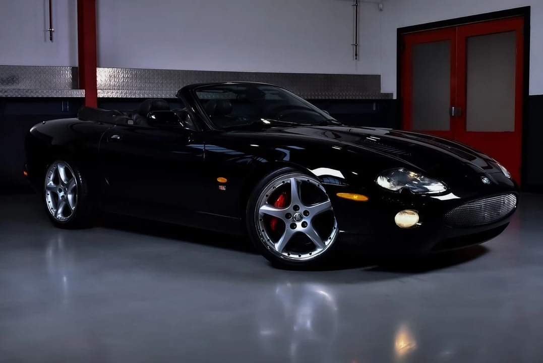 2005 Jaguar X100 XKR - Image 22 of 31