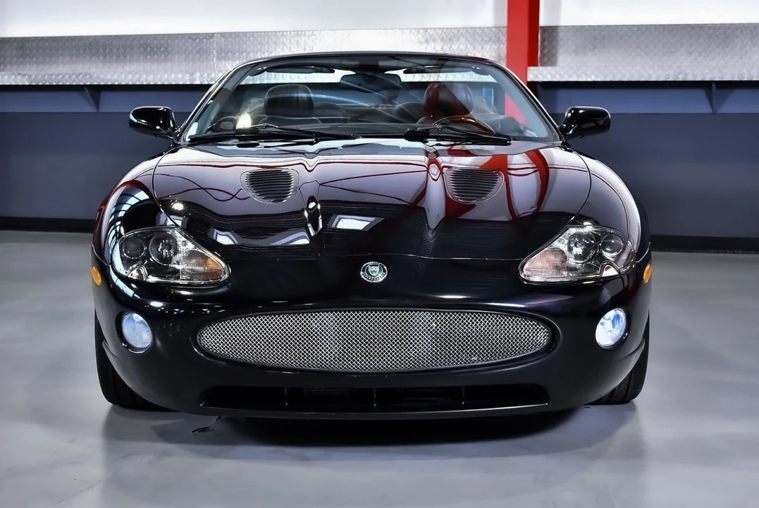 2005 Jaguar X100 XKR - Image 5 of 31