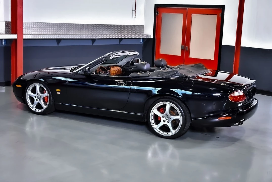 2005 Jaguar X100 XKR - Image 30 of 31