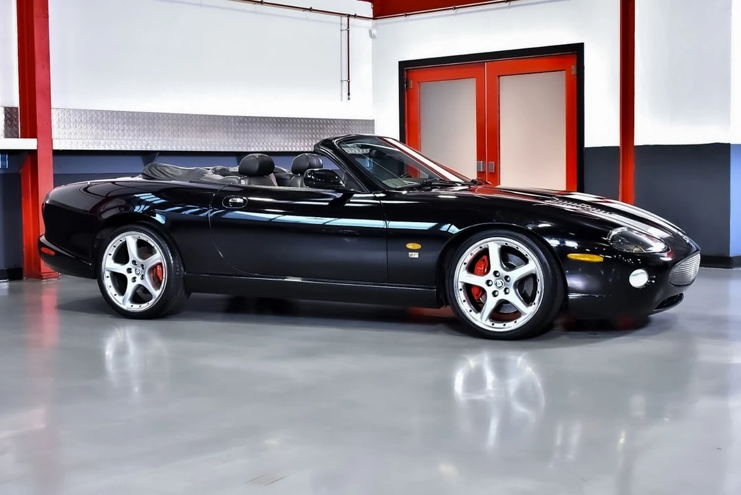 2005 Jaguar X100 XKR - Image 14 of 31