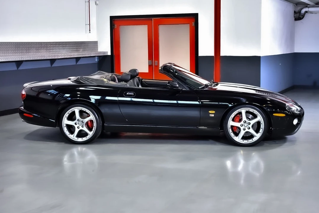 2005 Jaguar X100 XKR - Image 15 of 31