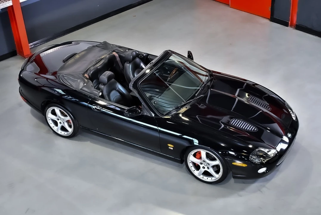 2005 Jaguar X100 XKR - Image 19 of 31