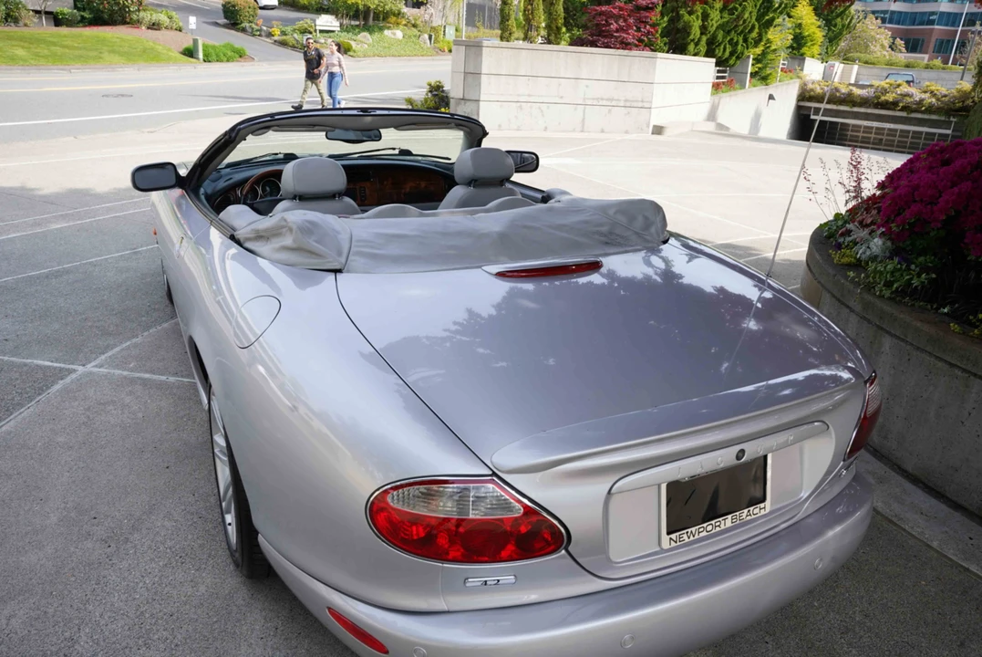 2005 Jaguar X100 XKR - Image 15 of 31