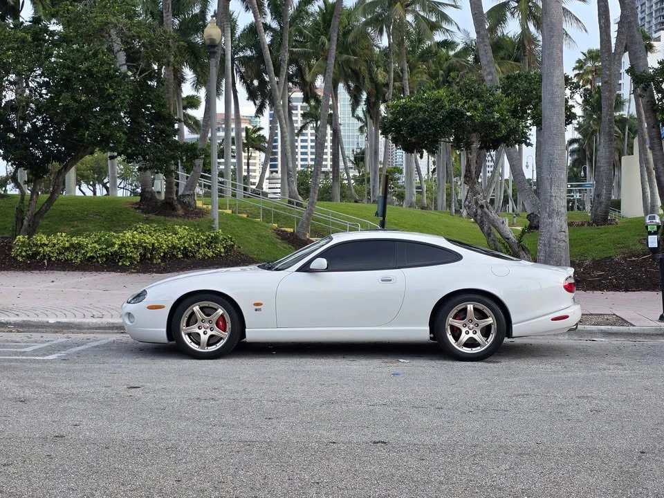 2005 Jaguar X100 XKR - Image 4 of 17
