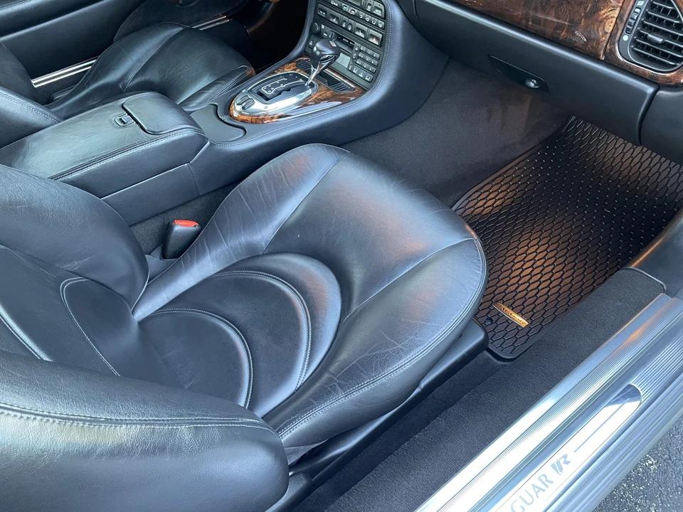 2005 Jaguar X100 XKR - Image 31 of 31