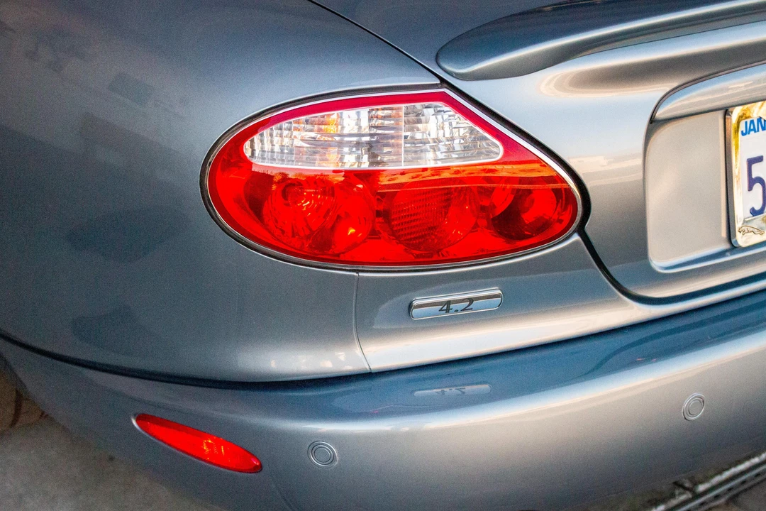 2005 Jaguar X100 XKR - Image 25 of 31