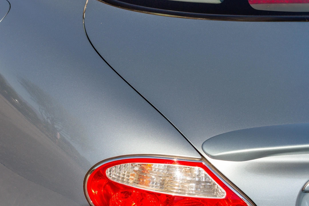 2005 Jaguar X100 XKR - Image 24 of 31