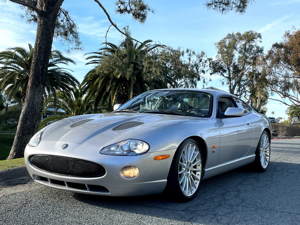 2005 Jaguar X100 XKR - Image 2 of 31