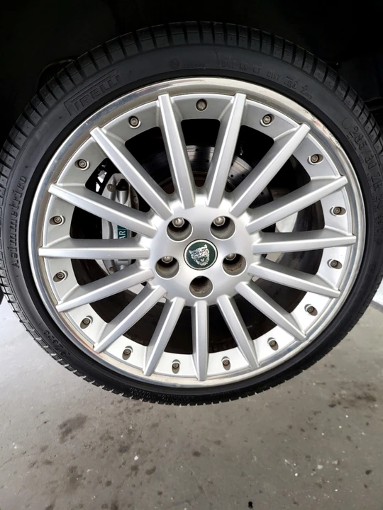 2005 Jaguar X100 XKR - Image 25 of 31