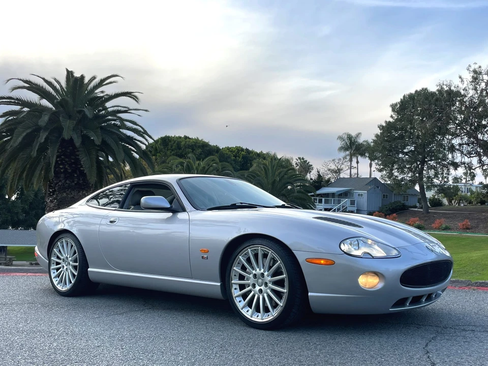 2005 Jaguar X100 XKR - Image 11 of 31