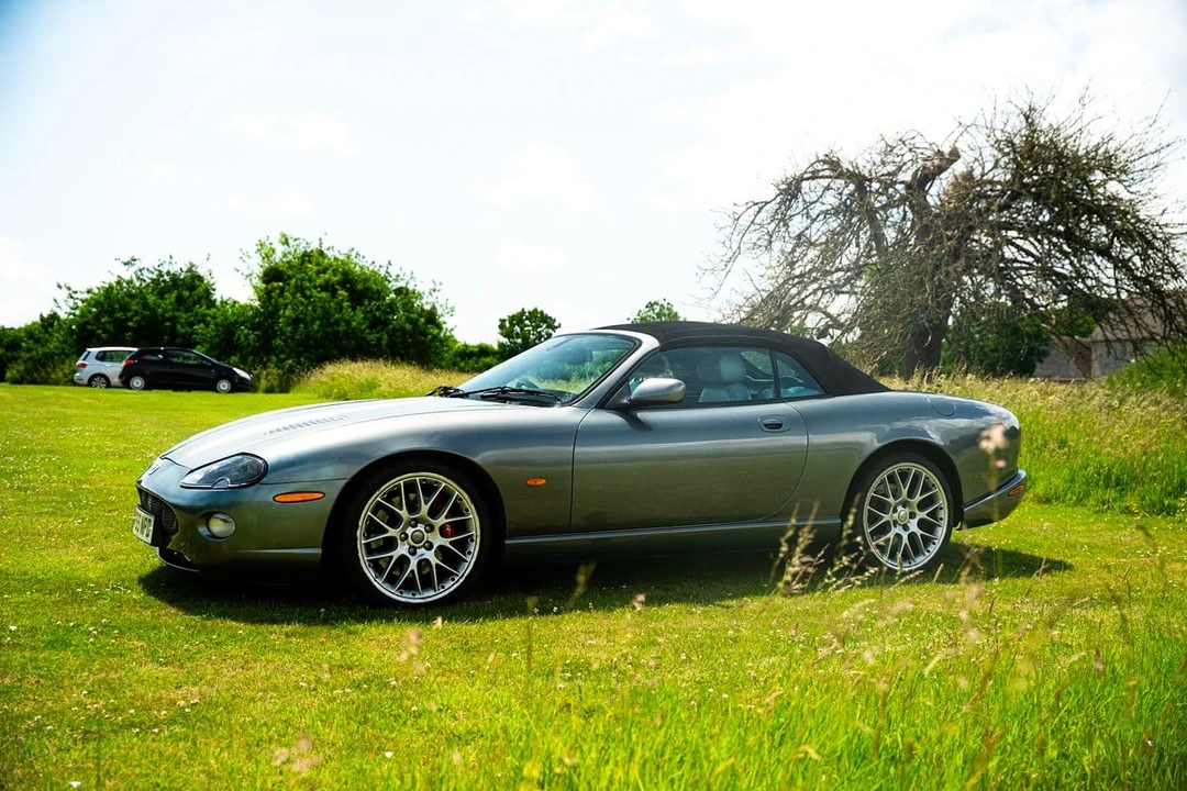 2005 Jaguar X100 XKR - Image 19 of 30