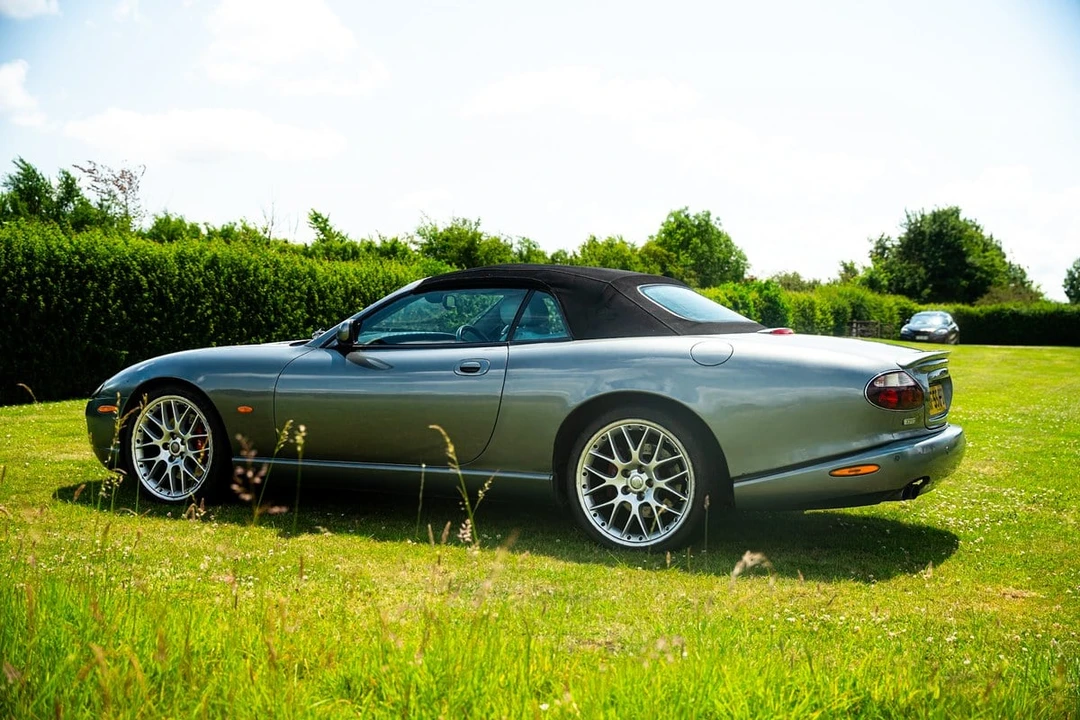 2005 Jaguar X100 XKR - Image 23 of 30
